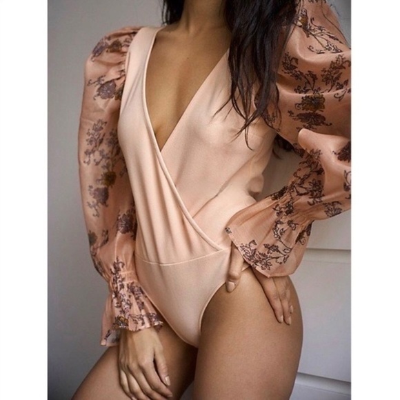 FREE PEOPLE Intimately Floral Puff Sleeve Puff-ect Bodysuit Romantic X-Small - Picture 7 of 15